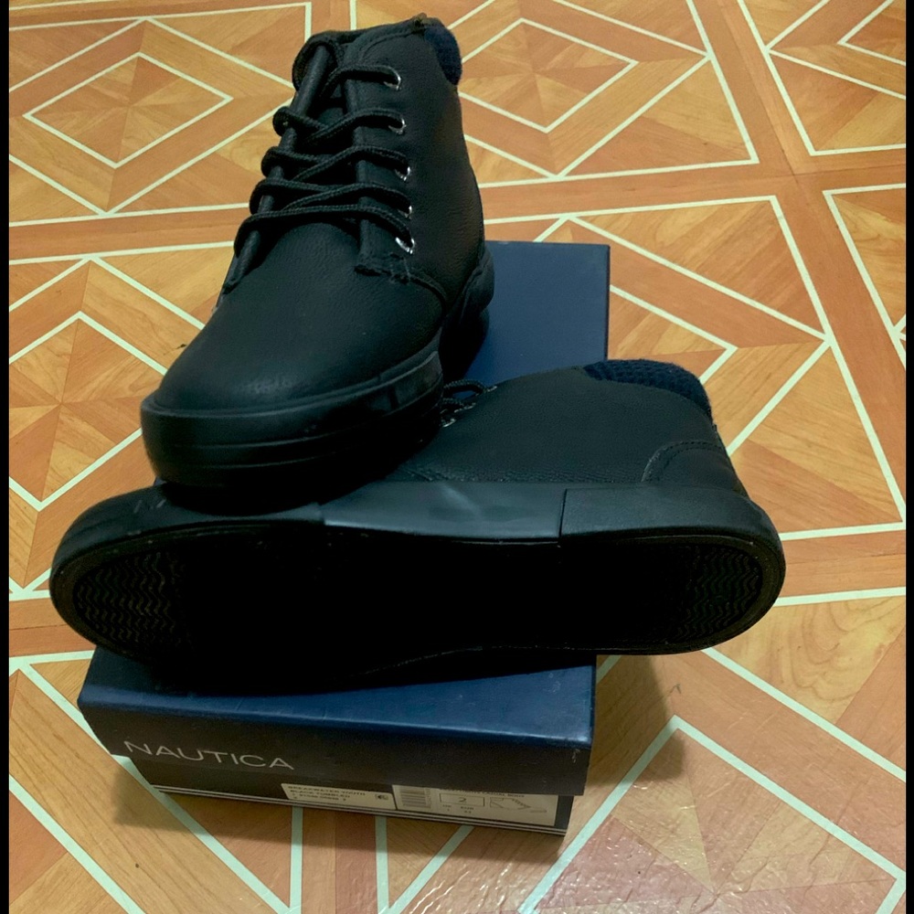 Nautica, black tumbled,size 2 big boy